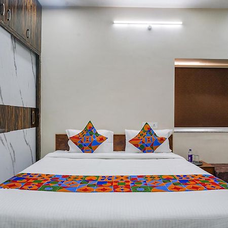 Fabhotel Perams Grand Inn - Hitech City Hyderabad Exterior foto