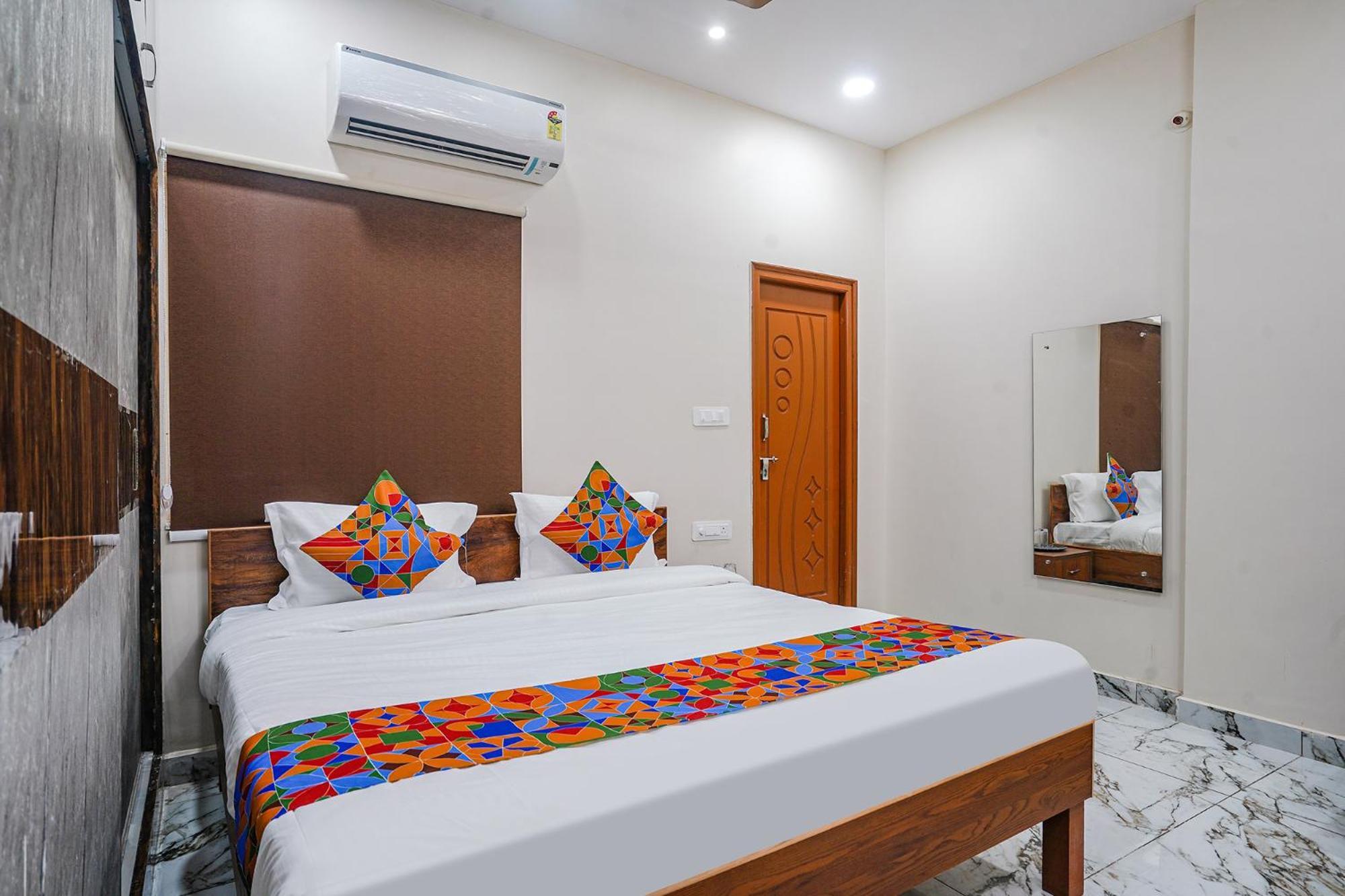 Fabhotel Perams Grand Inn - Hitech City Hyderabad Exterior foto