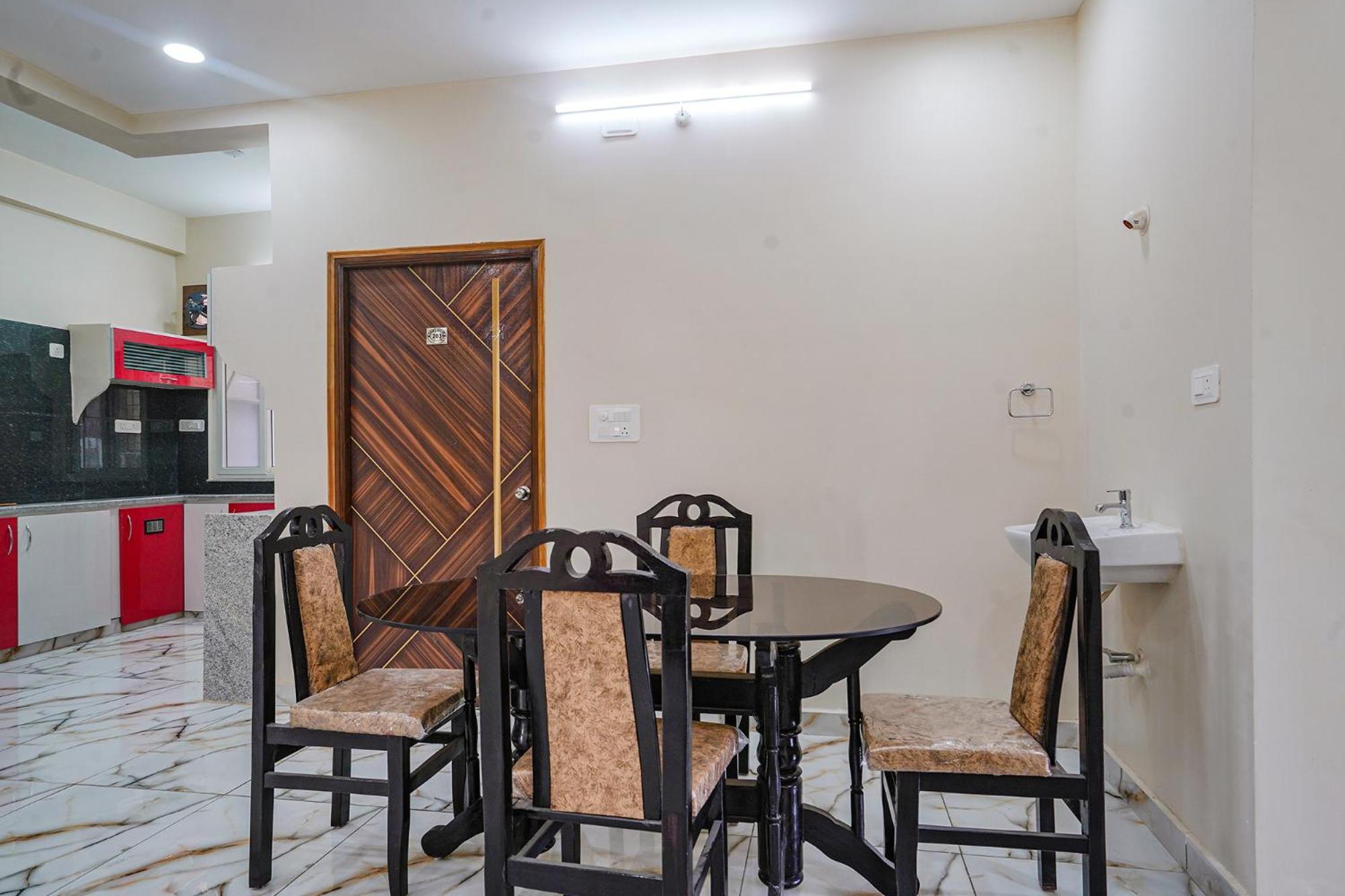 Fabhotel Perams Grand Inn - Hitech City Hyderabad Exterior foto